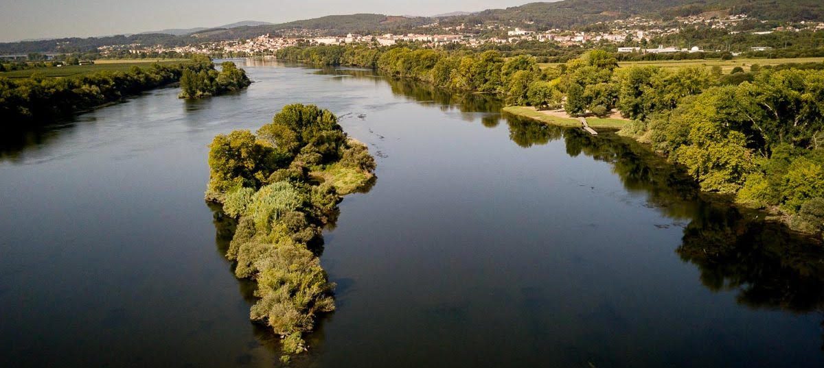 Paseos en barco por el Rio Miño